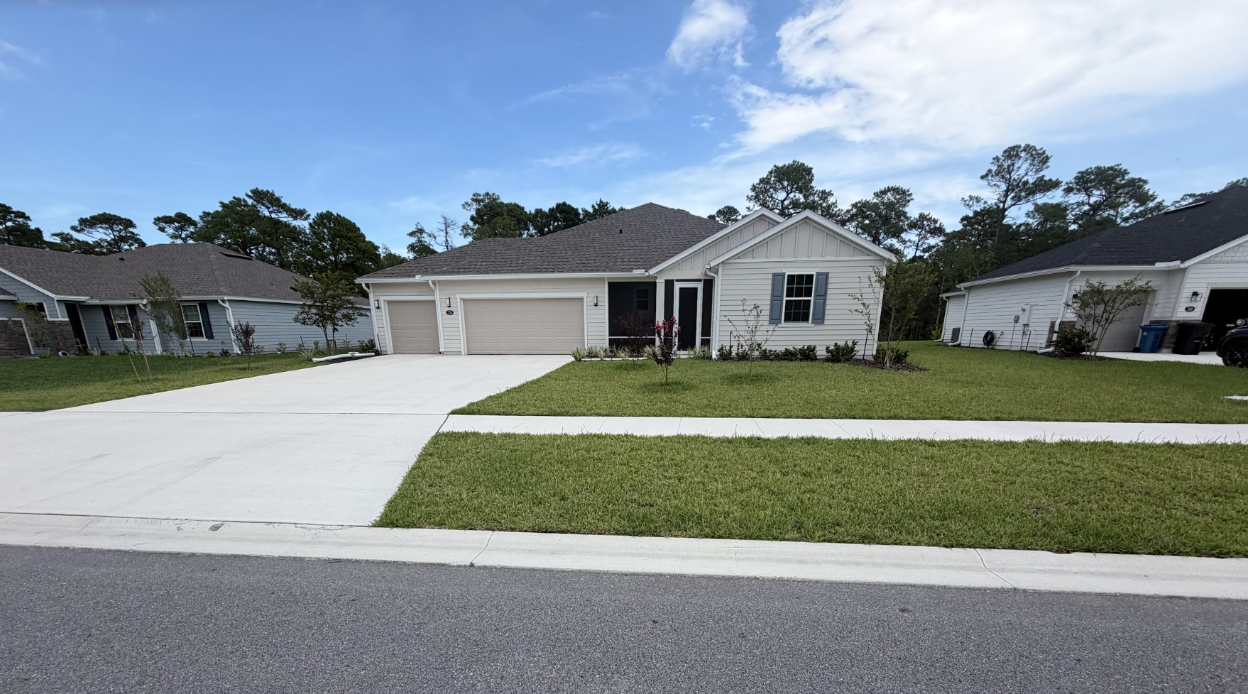 Before lawn care service in St. Augustine Shores Neighborhood
